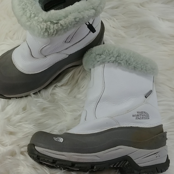 The North Face Greenland Winter Boot 
